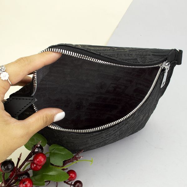Бананка шкіряна чоловіча Handycover Ukraine через плече чорна 1662584216 фото
